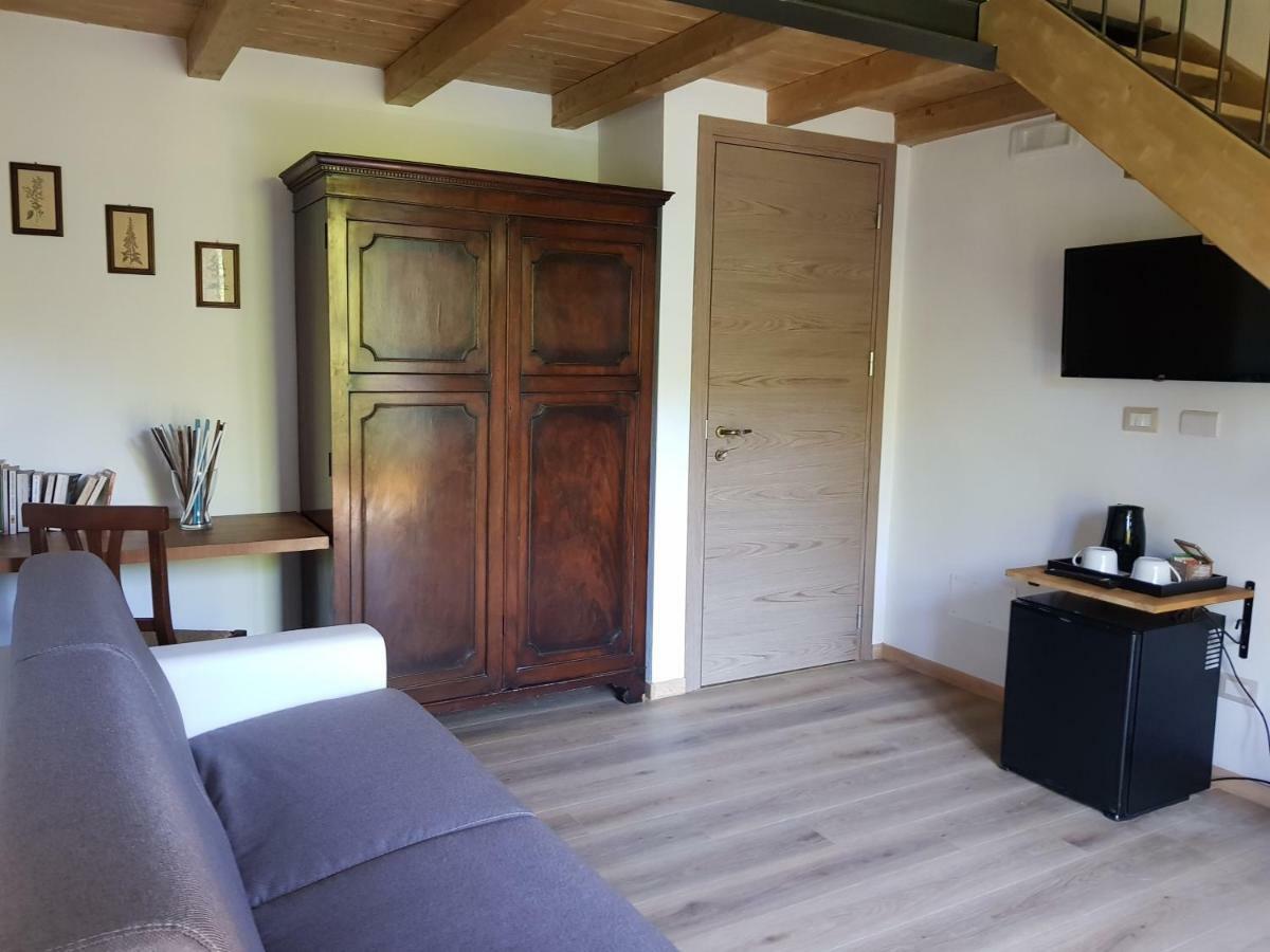Cascina Ghitin Relais Asti Exterior foto